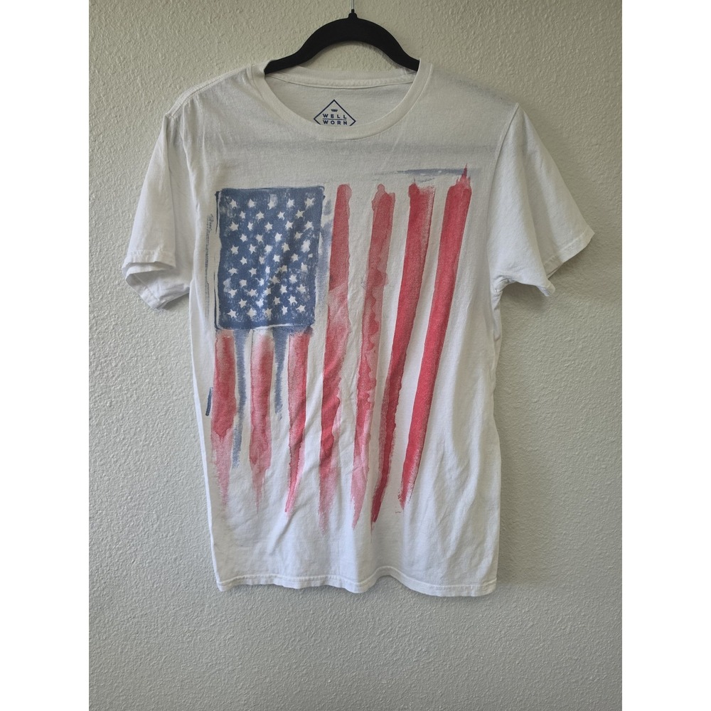 Well Worn Unisex M USA American Flag T-Shirt White Red Blue Cotton Tee Classic